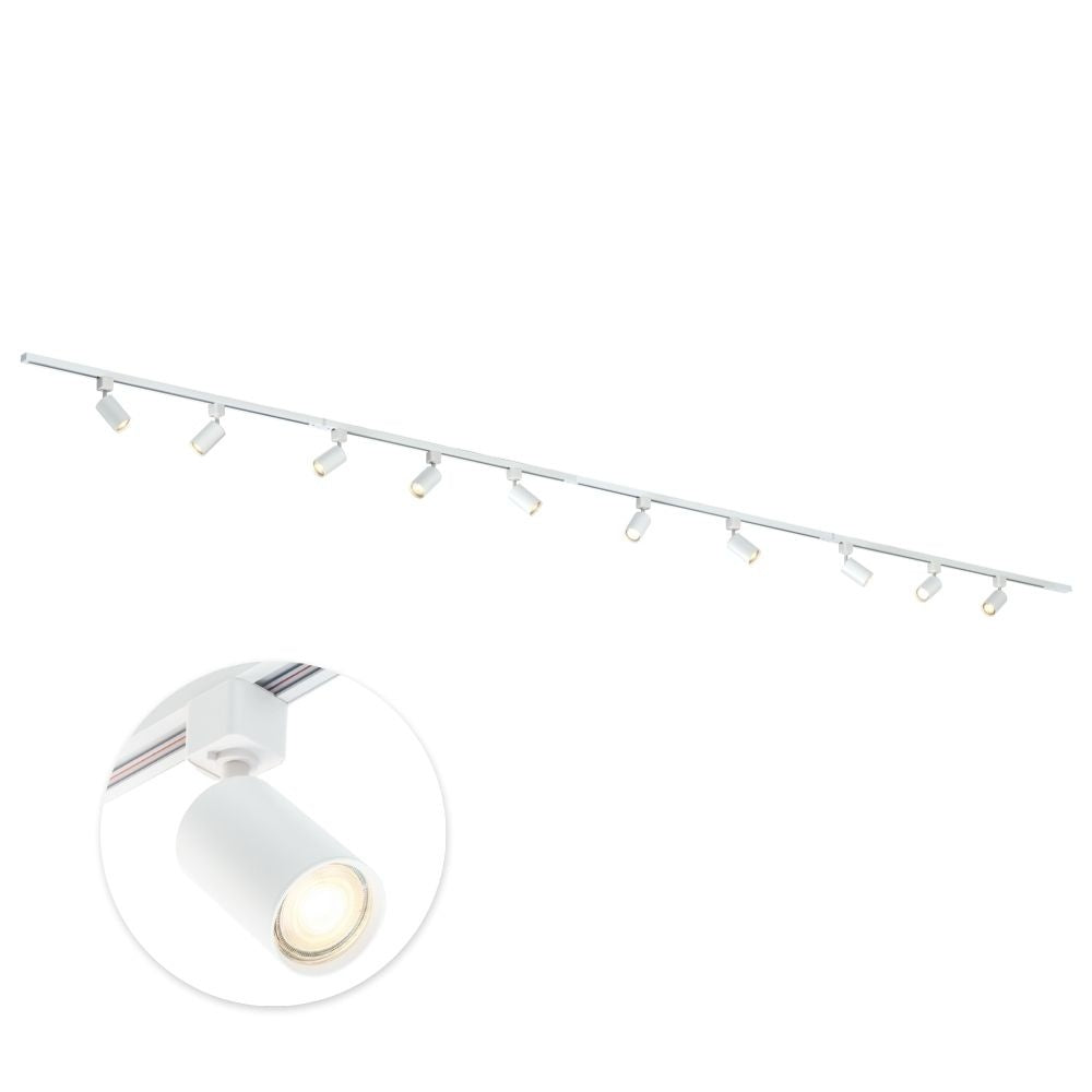 Witte railverlichting met meerdere GU10 spots en verstelbare cilinderkoppen op een 3-fase rail