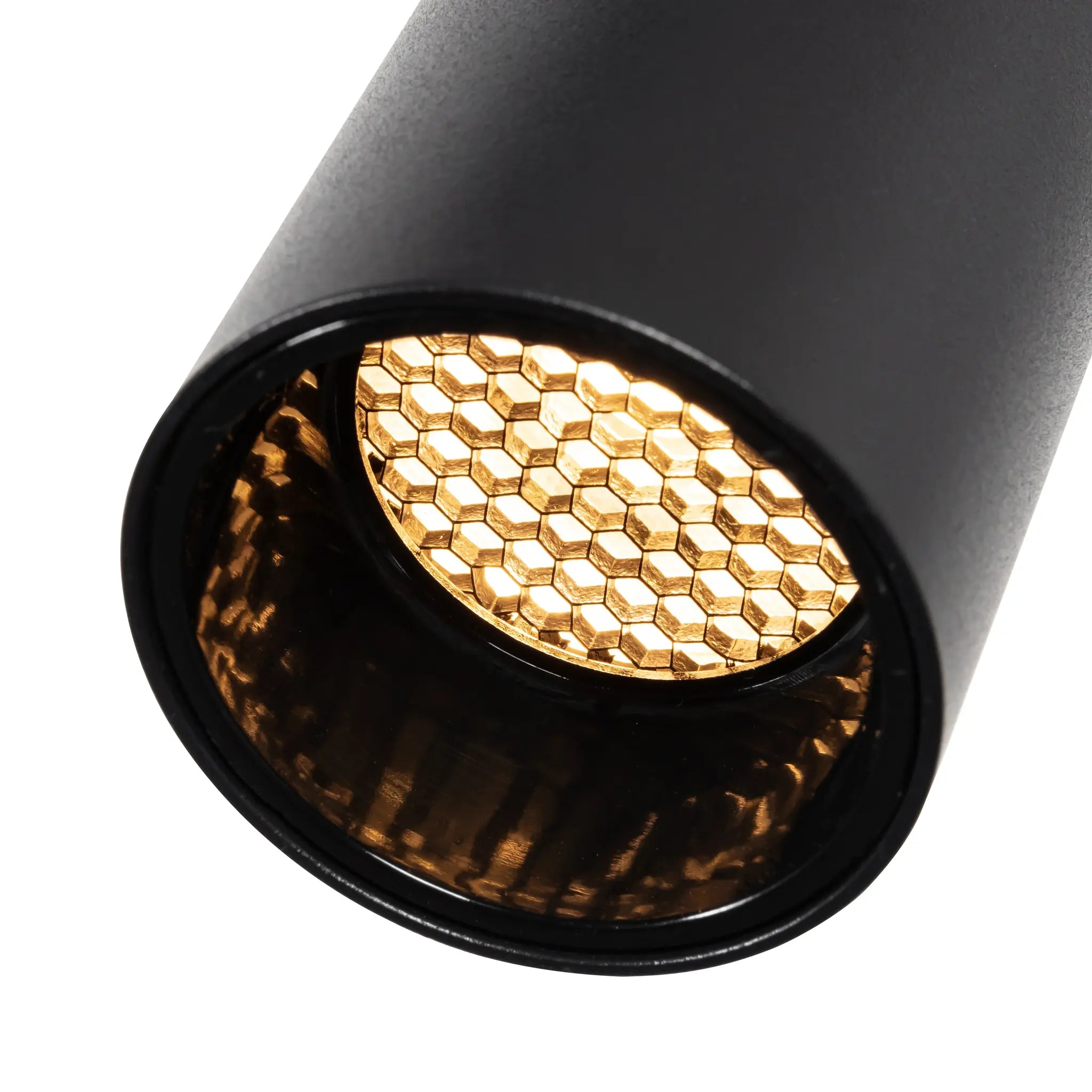 Zwarte railspotlight met verlichte honingraat-reflector en zwarte kegelbehuizing