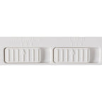 Witte rail met montagehouder en instelmarkeringen voor LED-railspot